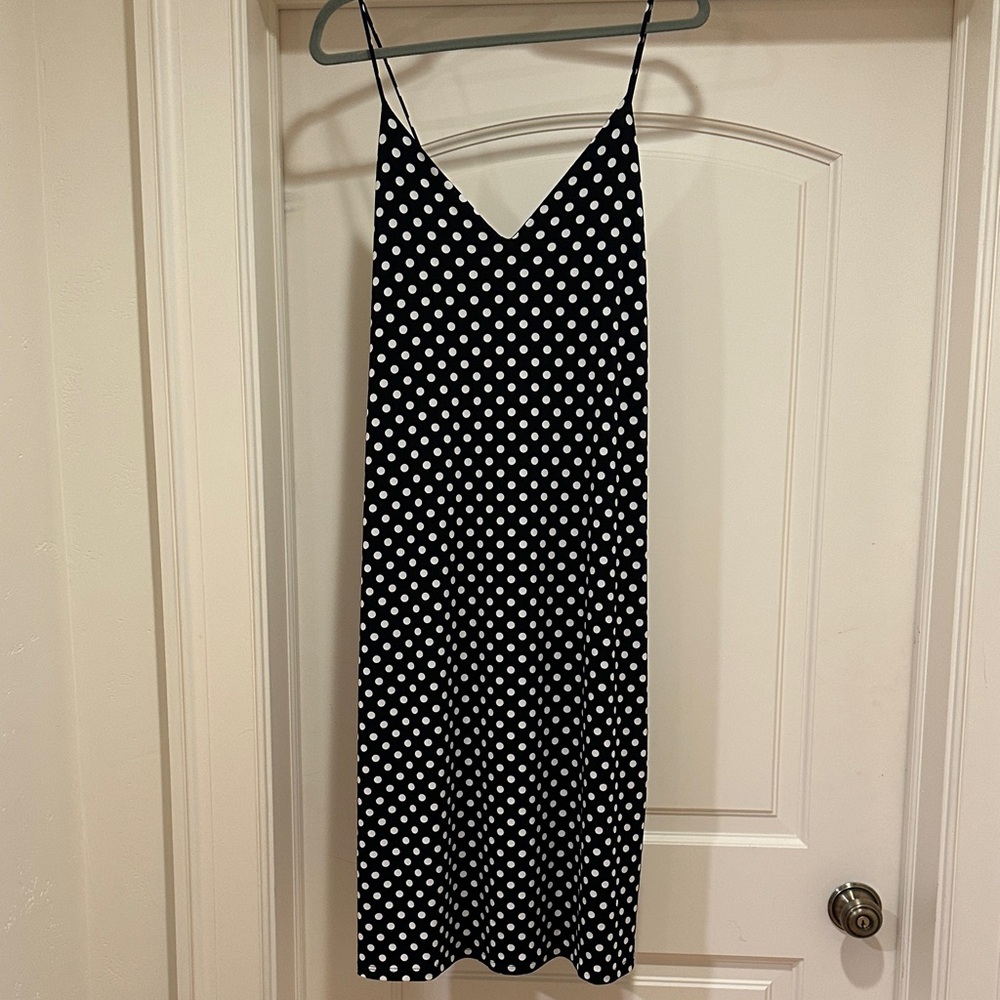 Zara NWT Size M Black and White Polka Dot Dress